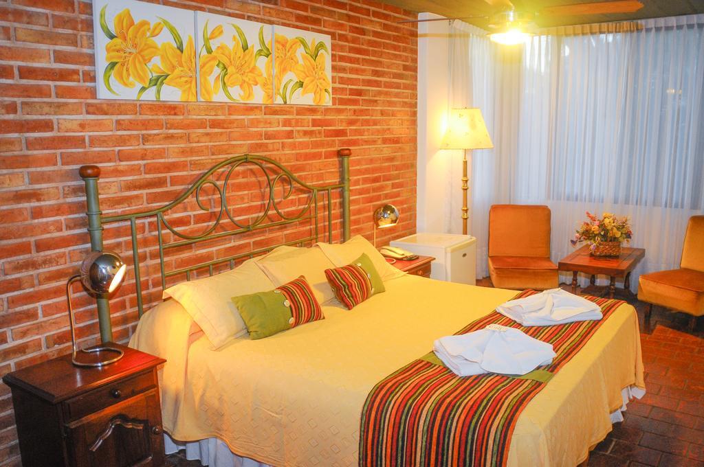 Hotel Costa Azul Cassaffousth Экстерьер фото